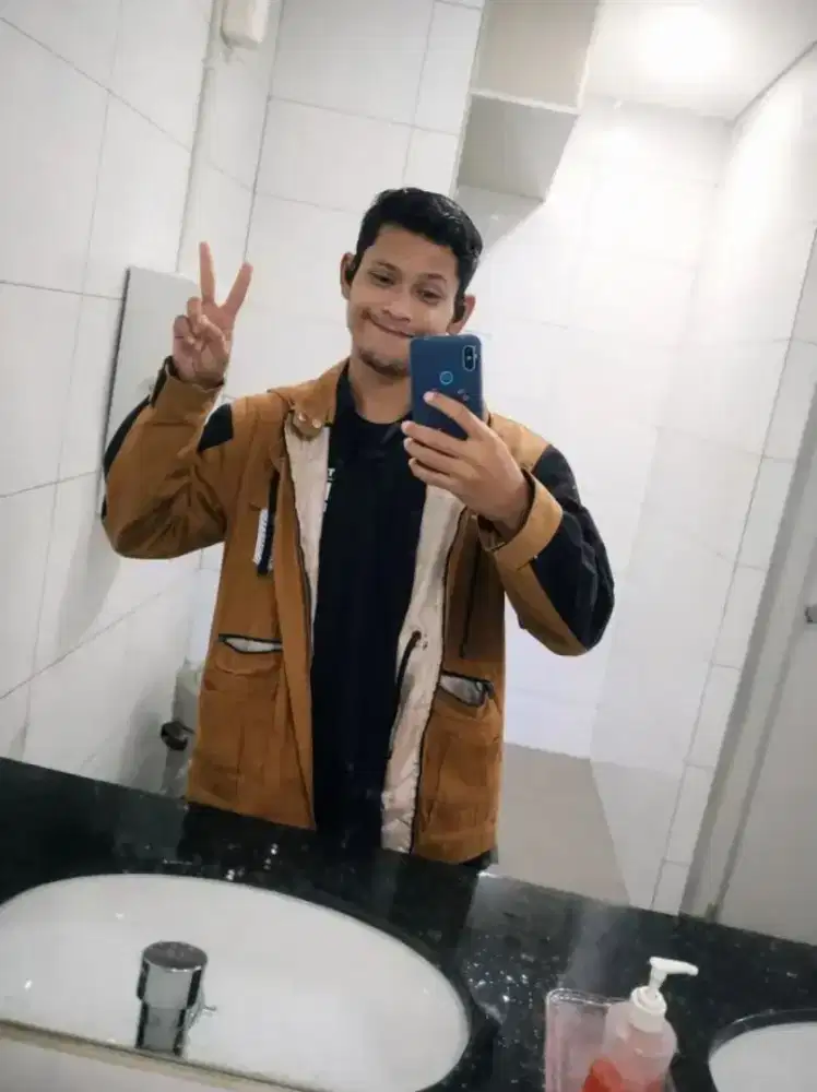 CARI LOWONGAN PEKERJAAN