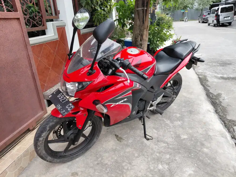 Dijual Honda CBR 150 R (CBU THAILAND)