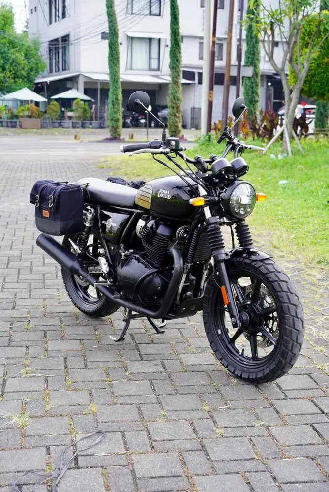 ROYAL ENFIELD INTERCEPTOR 650 2024