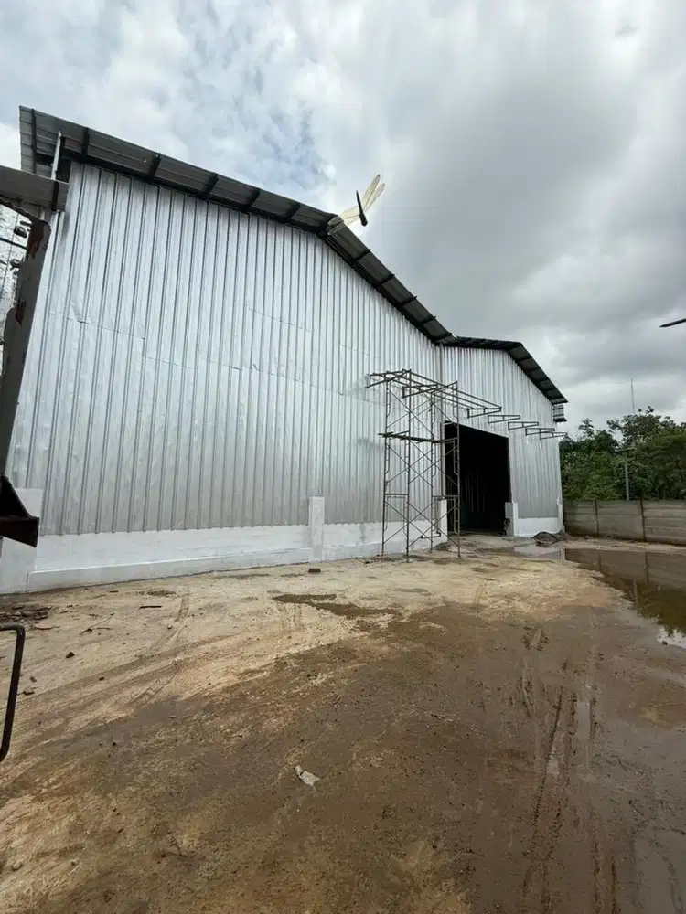 Disewakan Gudang Industri bangunan baru 40ft