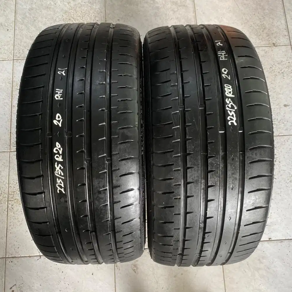 Ring 20 225 35 Accelera Phi Ban R20 Acelera Aselera Not Falken Toyo