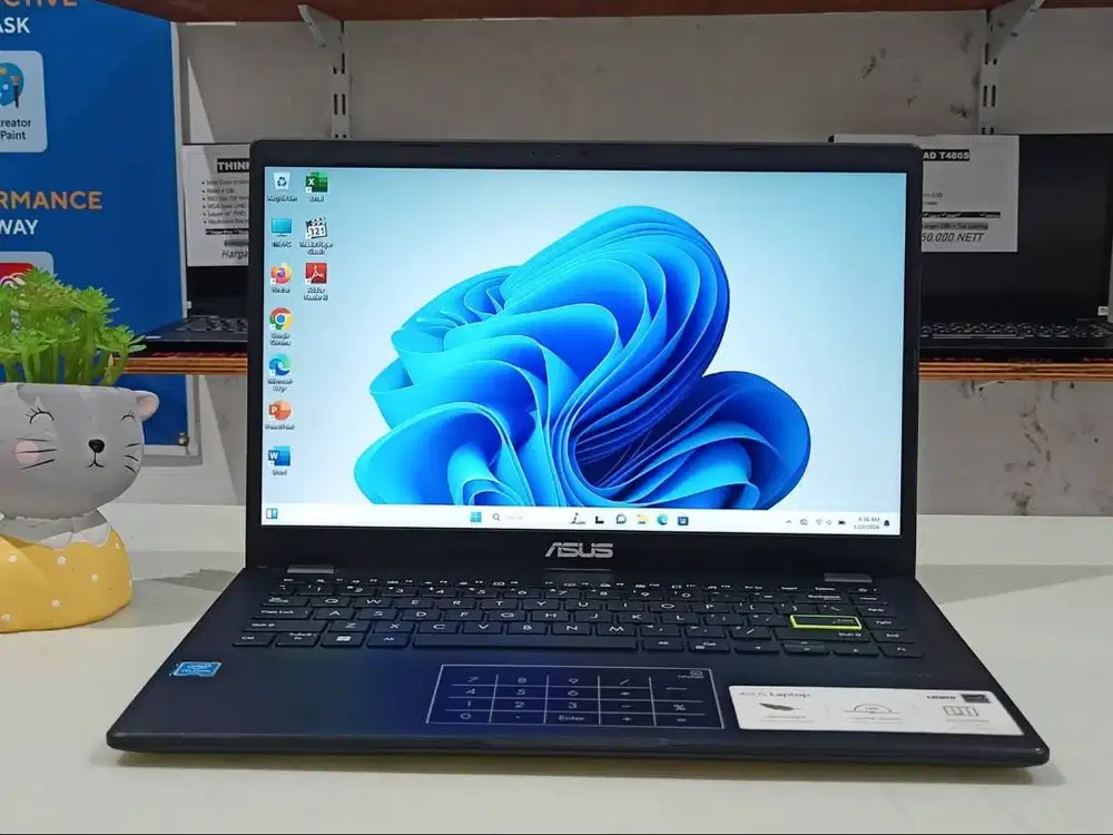 LAPTOP BEKAS ASUS E410MA, Intel Celeron N4020, RAM 4 GB