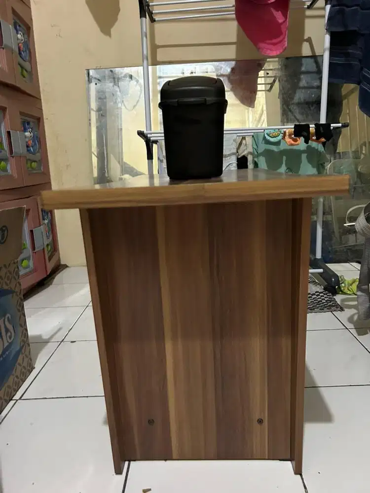 MEJA TV BAGUS DAN MINIMALIS