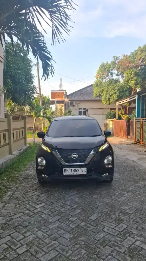 Livina Matic model Xpander 2019