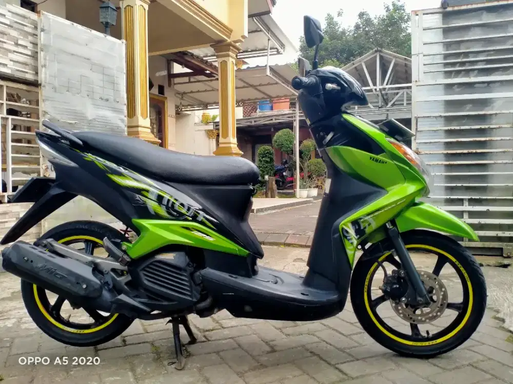 Yamaha Xeon 125 lengkap motor sehat walafiat keterangan detail dibawah