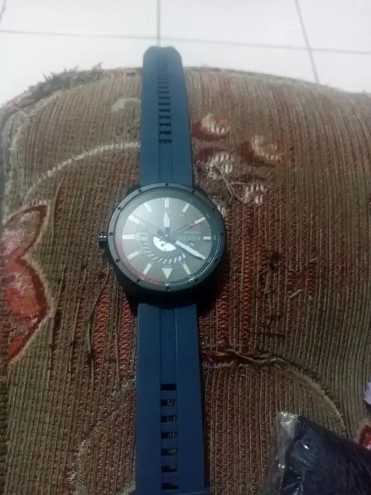 Jam tangan mewah fosil