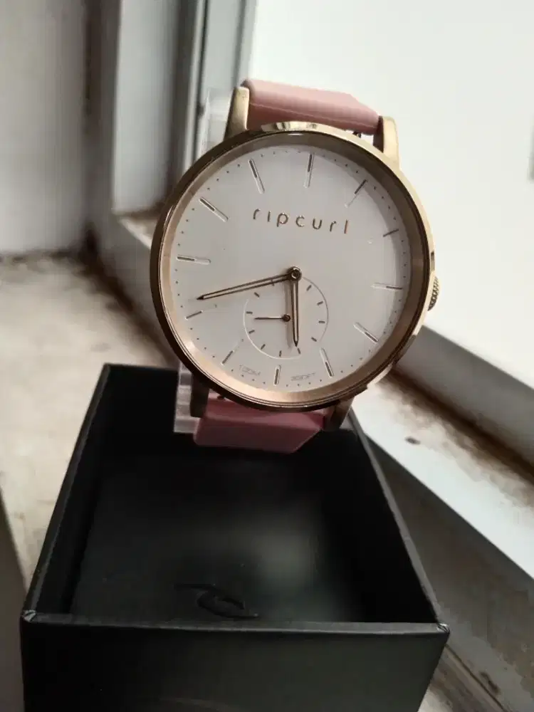 Ripcurl watch woman