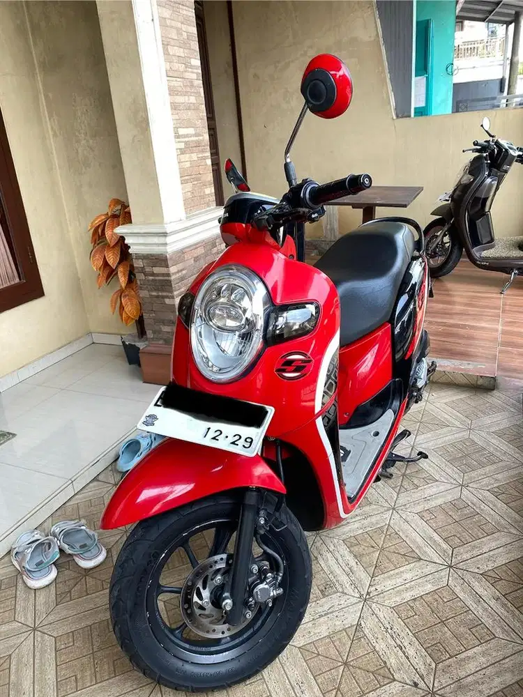 Motor Bekas Honda Scoopy Sporty Merah Hitam Tahun 2019