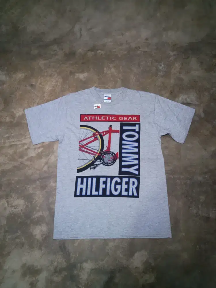 T-shirt T*mmy HILFI*ER