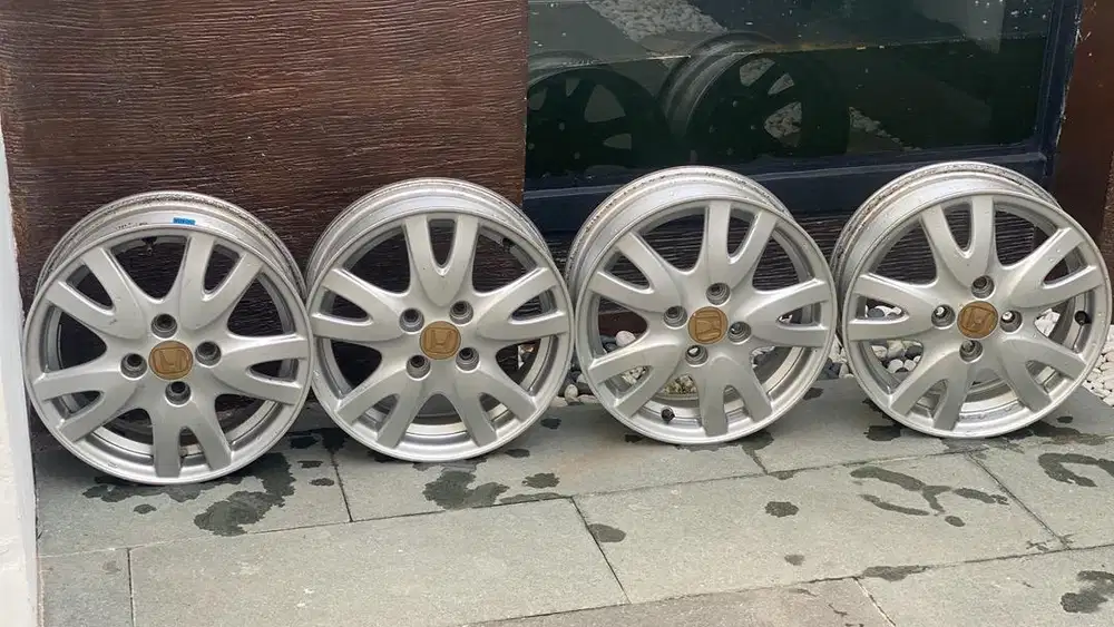 Velg OEM Brio R14