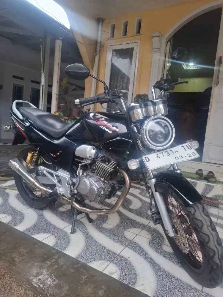 Honda Tiger Lawar Mulus