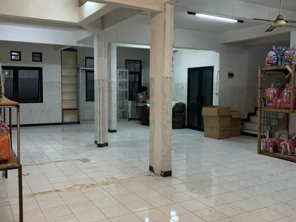 Ruko Dijual Surabaya Raya Dupak – 3 Lantai SHM Siap Pakai Lokasi Strategis