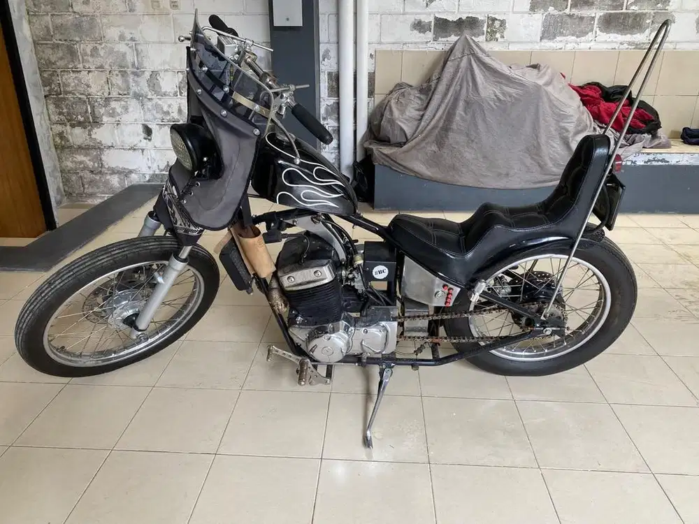 FOR SALE – CUSTOM CHOPPER Base: Benelli 250 PE (Patagonian Eagle)