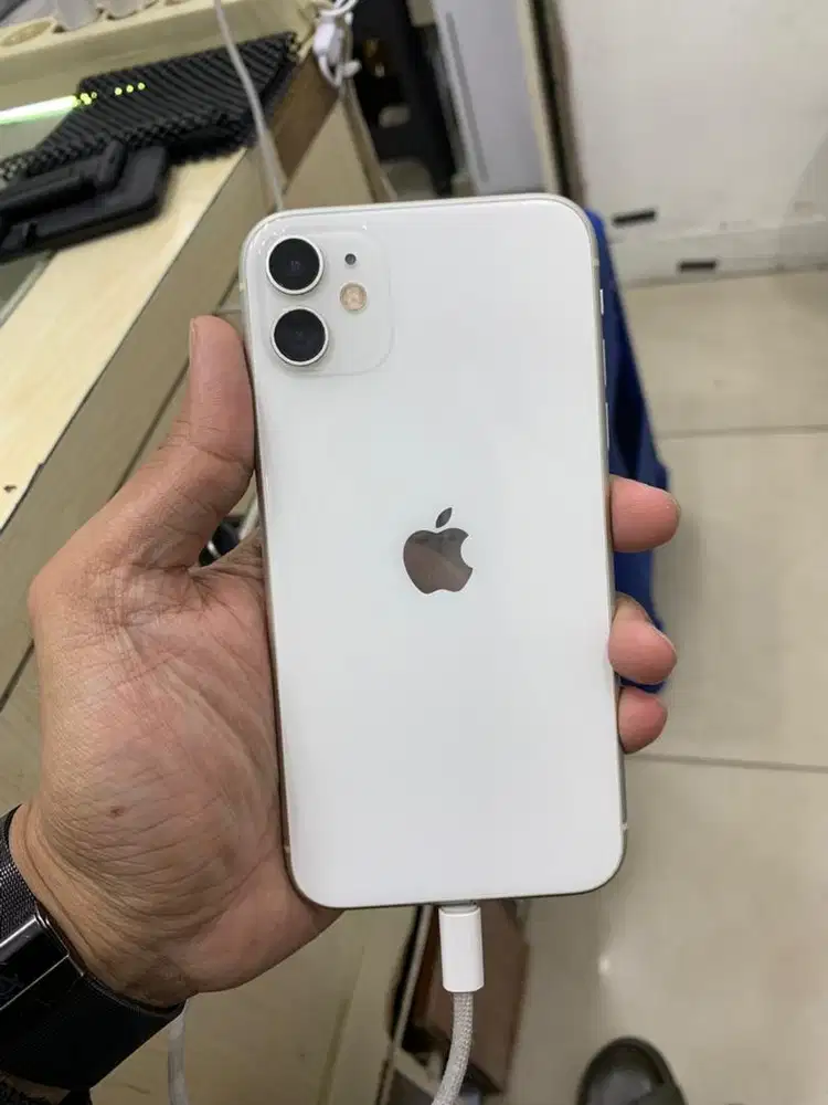 iPhone 11 64Gb inter allop aman