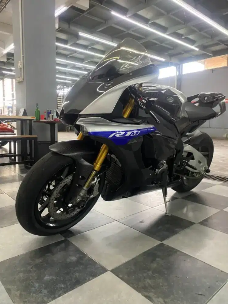 FOR SALE!! Yamaha R1M YZF 2019