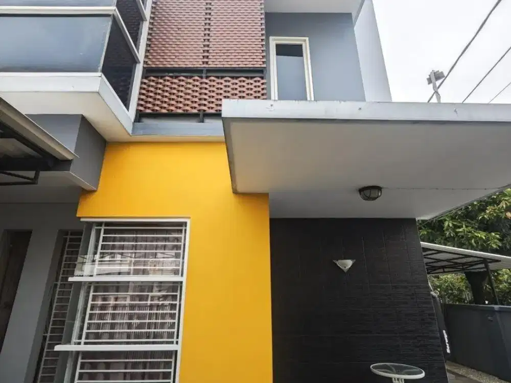 DIJUAL Rumah HOEK Sektor 7A GADING SERPONG SEMI FURNISHED