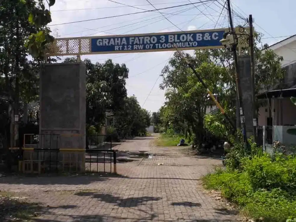 TANAH MURAH 200m2 SHM BELAKANG SPBU WOLTERMONGINSIDI PEDURUNGAN SEMARANG