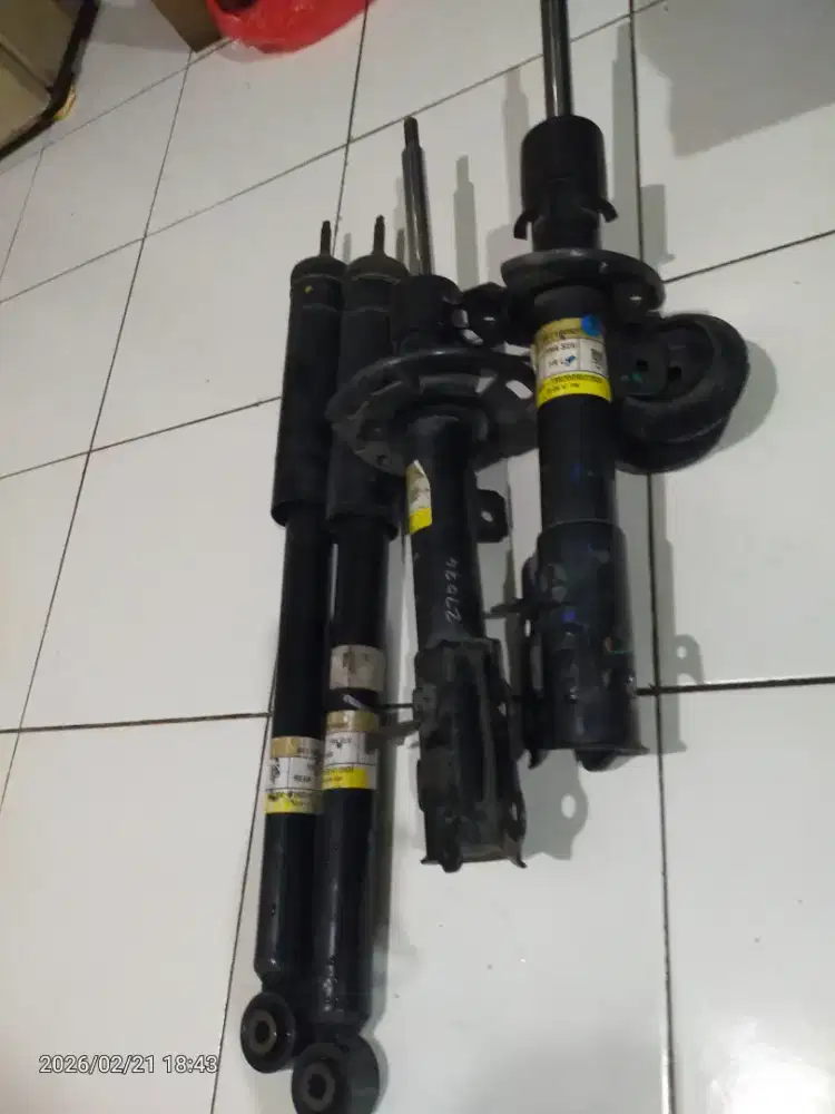 shockbreaker suzuki XL 7