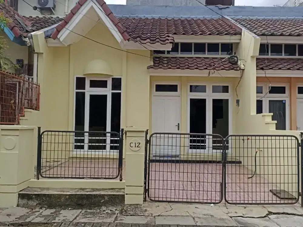 Disewakan rumah 1 lantai di Citra garden 5