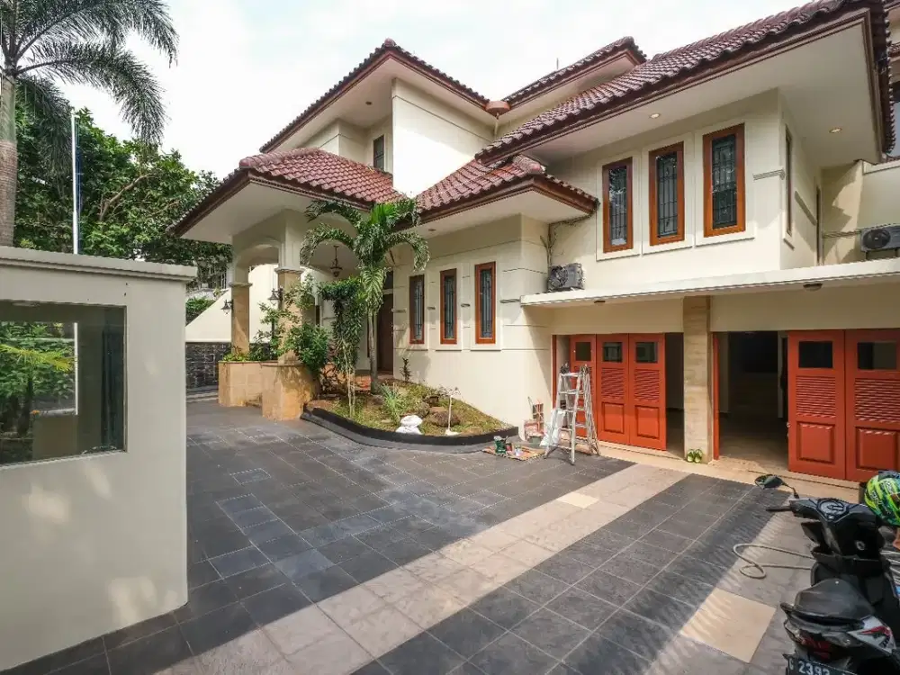 Dijual Rumah Mewah+Kolam Renang di Jln Brawijaya,Keb Baru, Jaksel