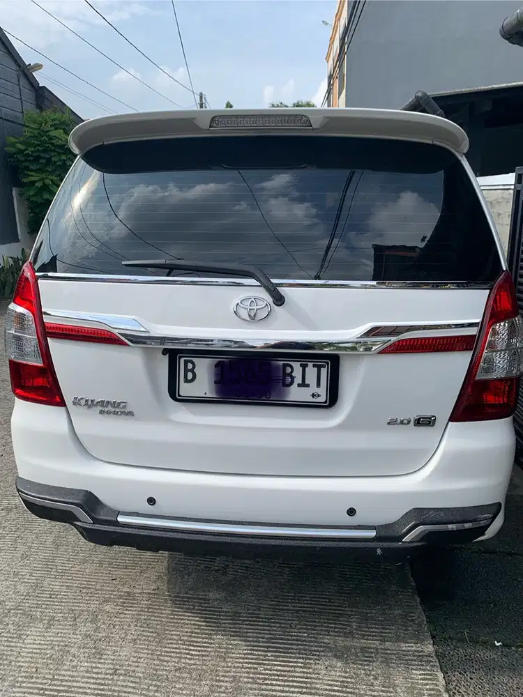 Toyota Kijang Innova 2015 Bensin