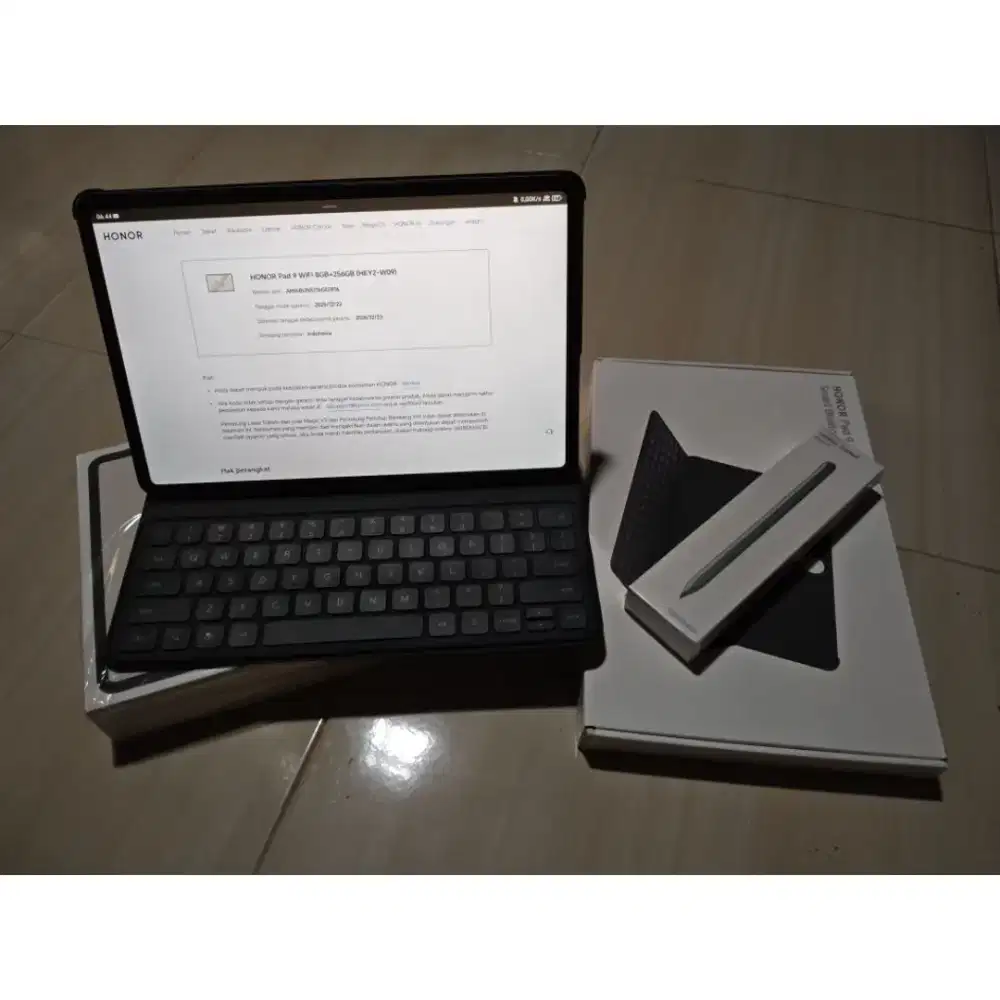 Honor Pad 9 New Free Keyboard Pen Tas
