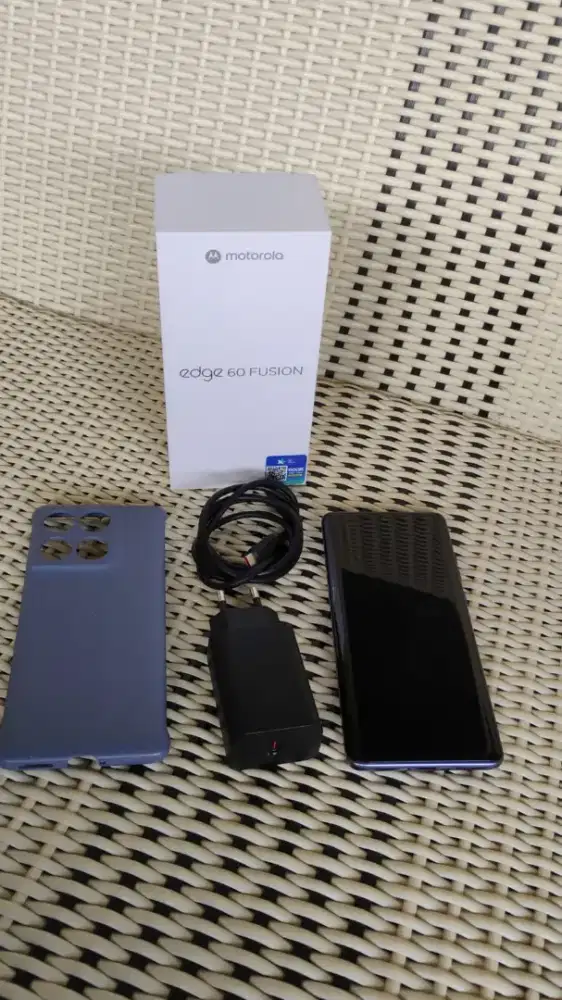 Dijual Motorola Edge 60 fusion 12/256 pemakaian pribadi (BU)