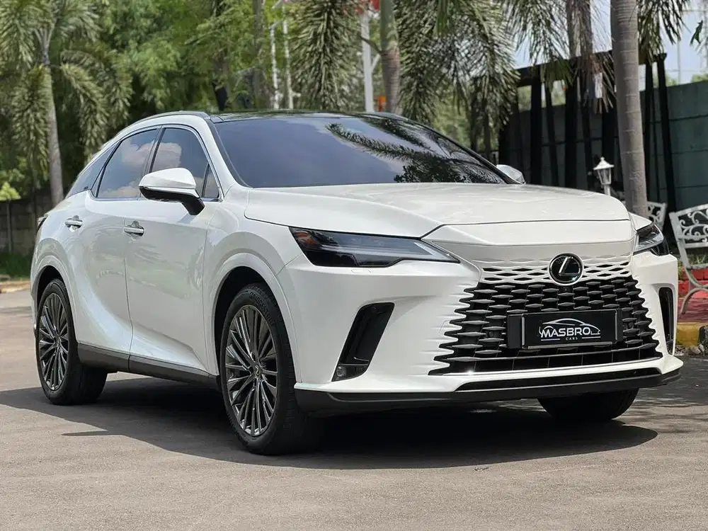 Lexus RX350 Hybrid (2023)