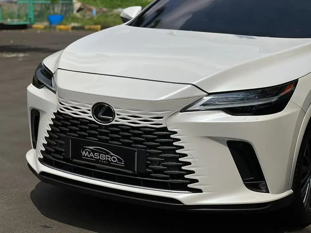 Lexus RX350 Hybrid (2023)