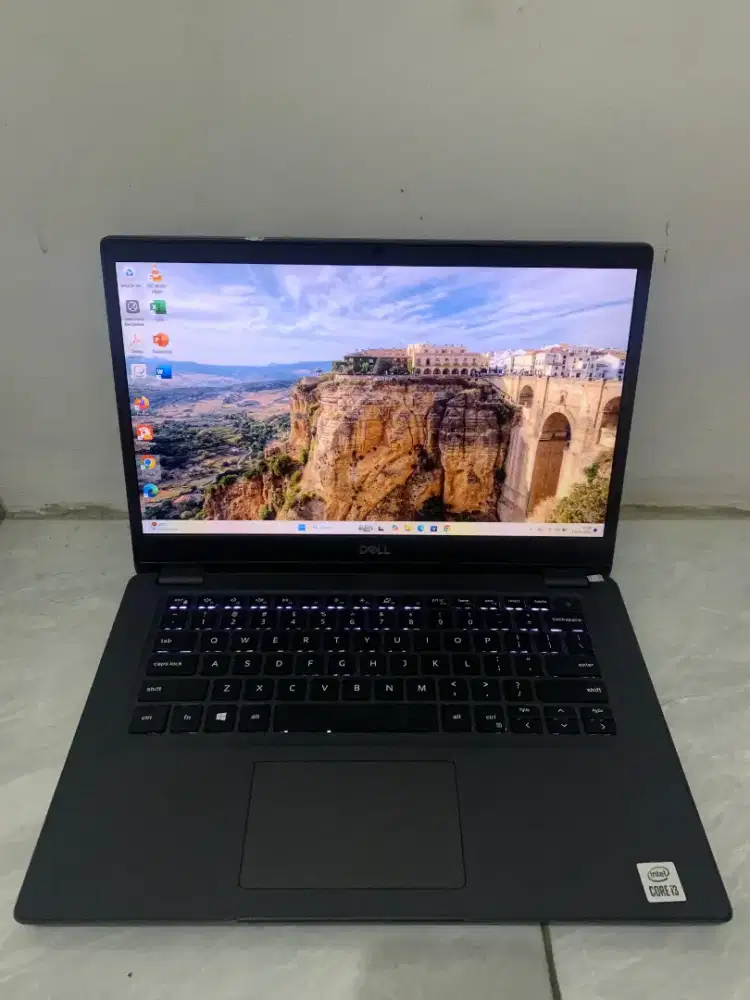 LAPTOP DELL LATITUDE 3410 core i3 generasi 10 Ram 8gb/512gb