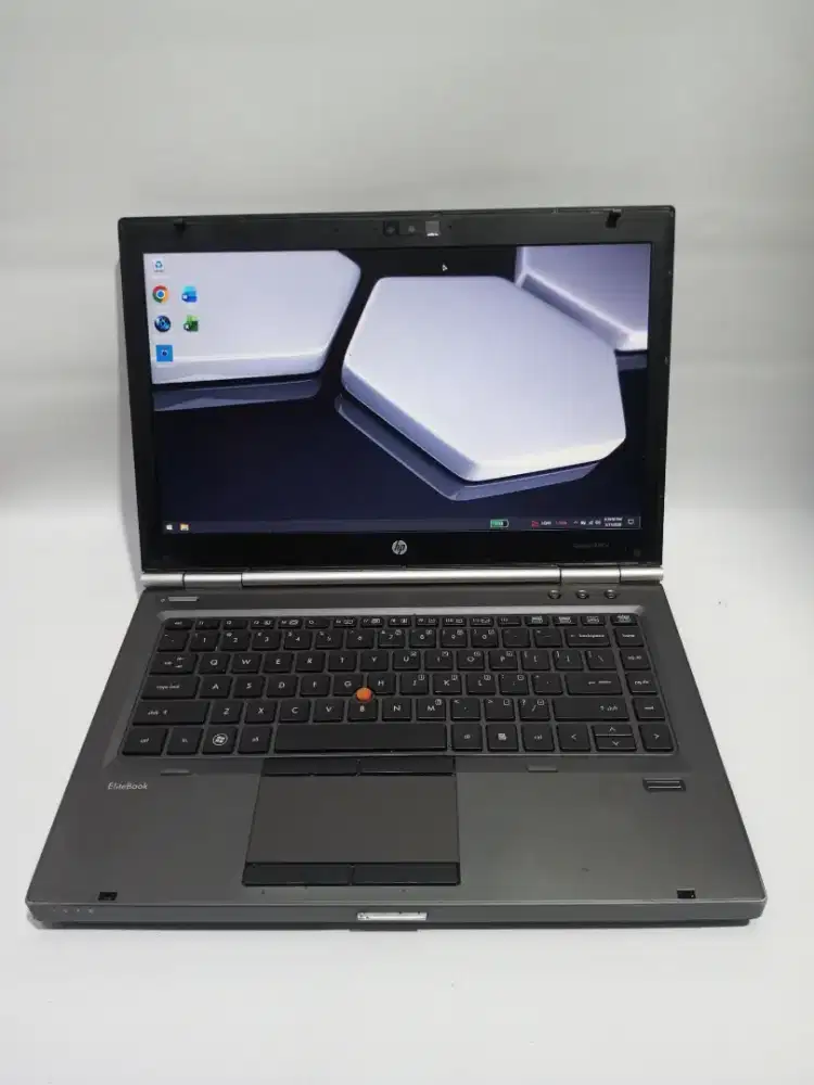 HP Elitebook 8460W Core i7-2620M Radeon DDR 8GB 500GB 14 2.5 jam