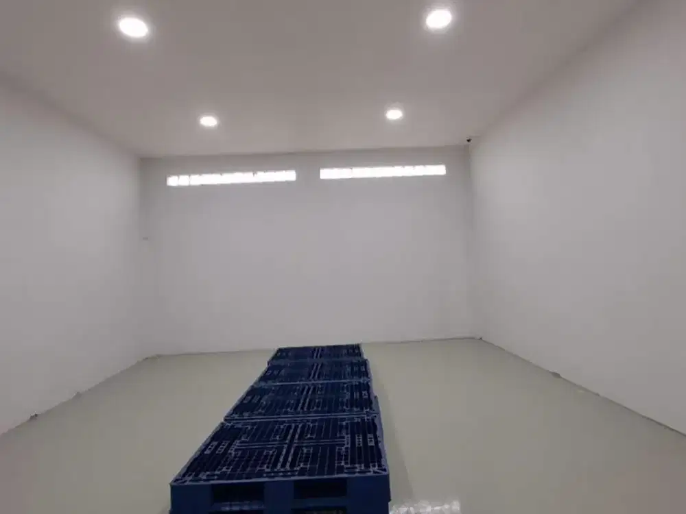 Dijual gudang siap pakai di pergudangan laksana