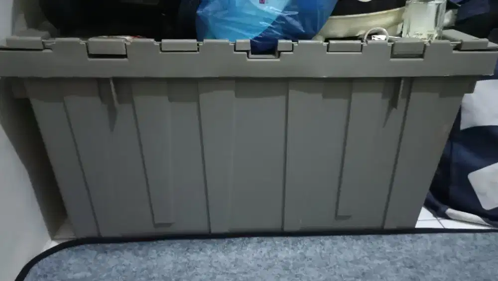 Box Container Minimarket