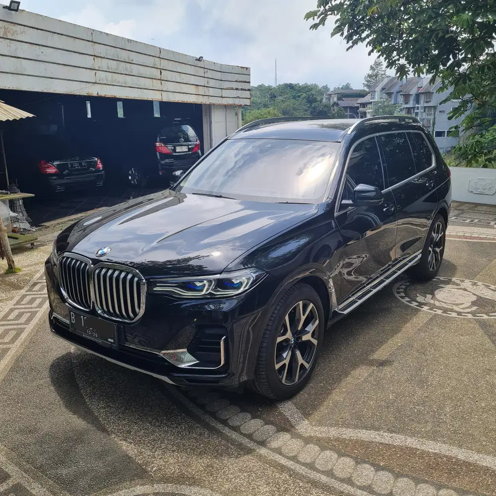 BMW X7 2020 Bensin