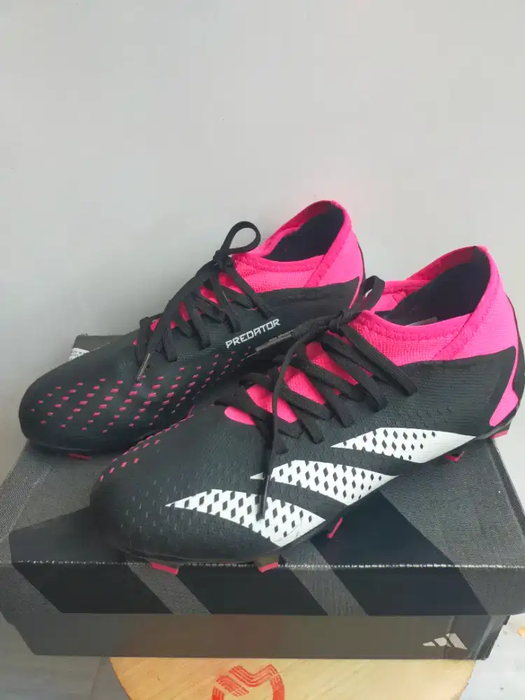 Sepatu Adidas Predator Accuaracy 3 L FG (Second)100% Original Size 40