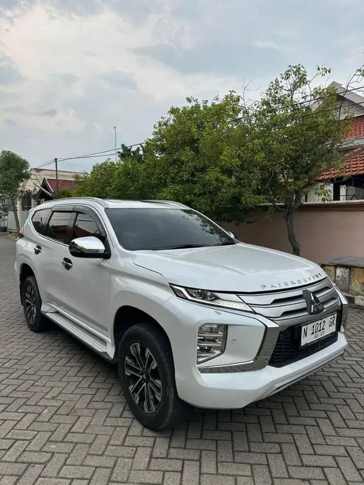 Pajero Dakar 2022 Putih Tangan Pertama