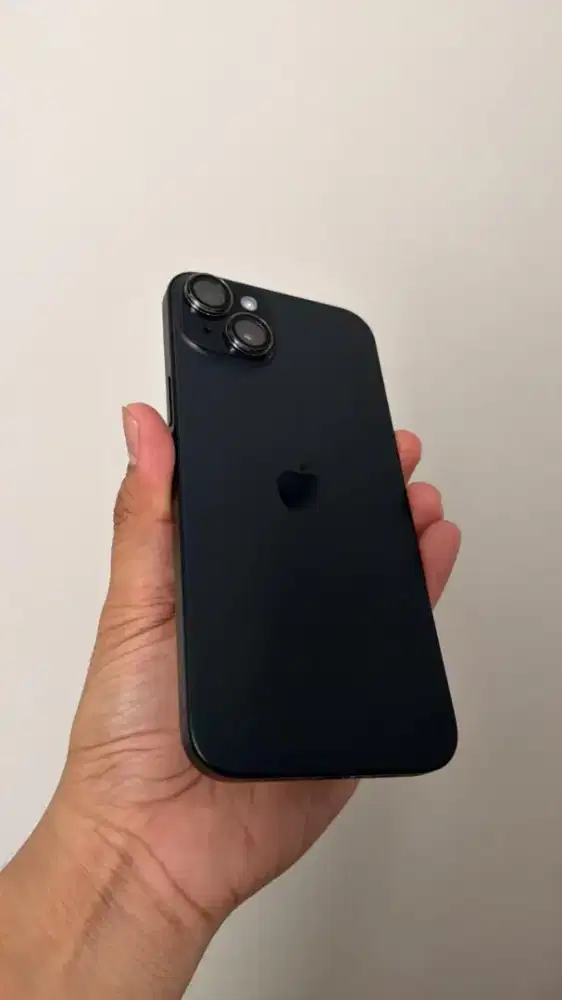 Iphone 15 plus 128gb ibox hitam