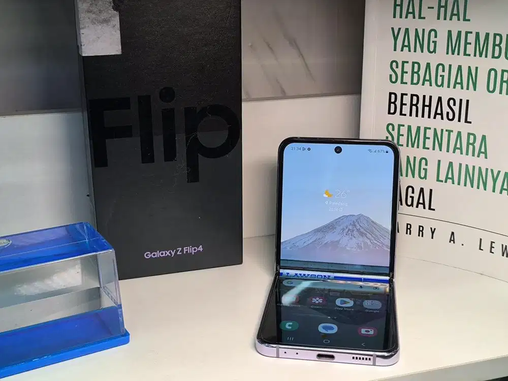 Samsung Galaxy Z Flip 4 8/128GB SEIN