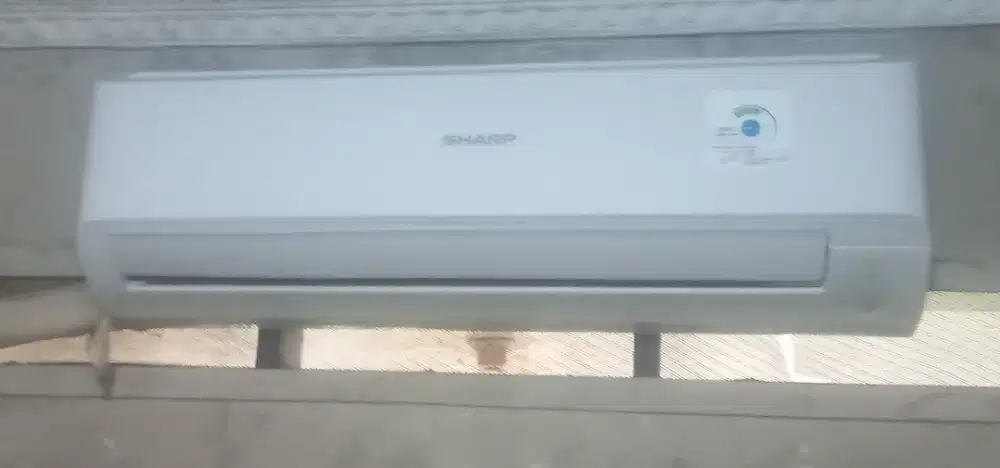 Di jual AC SHARP 1PK