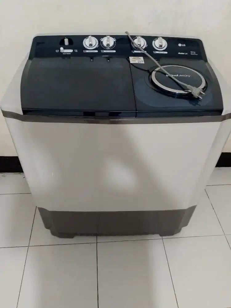 Mesin cuci LG 14kg