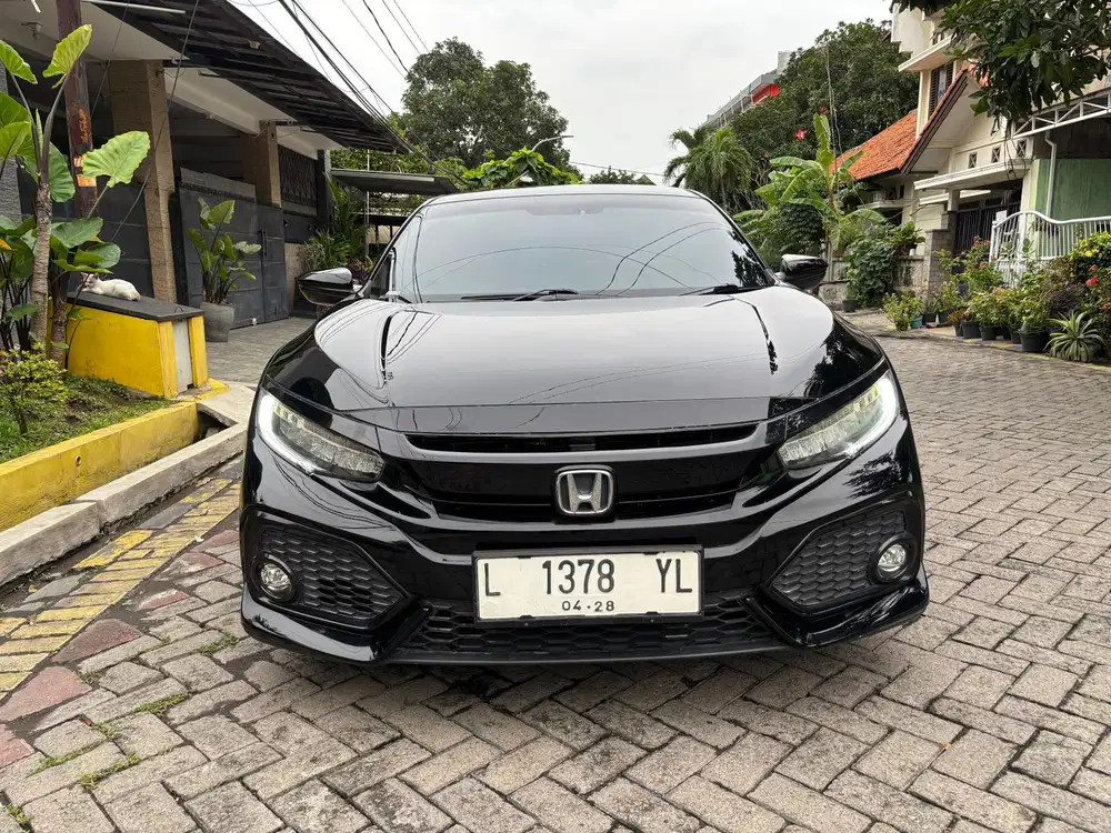 DP 50 JT HONDA CIVIC 1.5 E HATCHBACK MATIC / AT 2017 #civic 2017