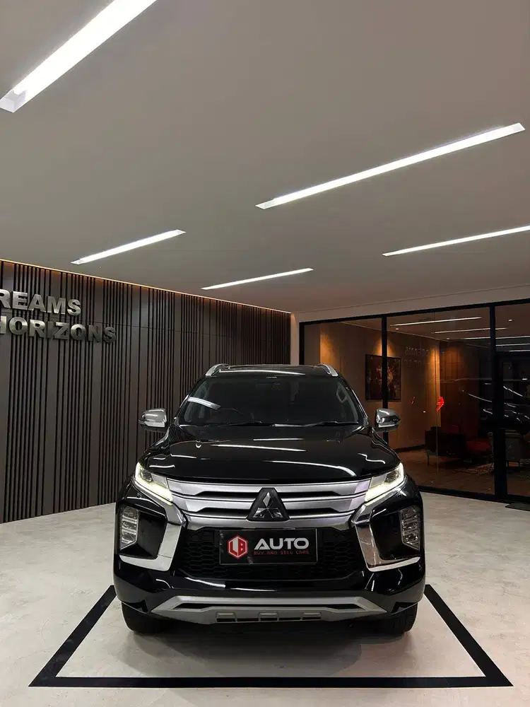 Mitsubishi Pajero Sport Dakar 4x2 2022 Hitam Diesel AT Km59rb B2756SJF