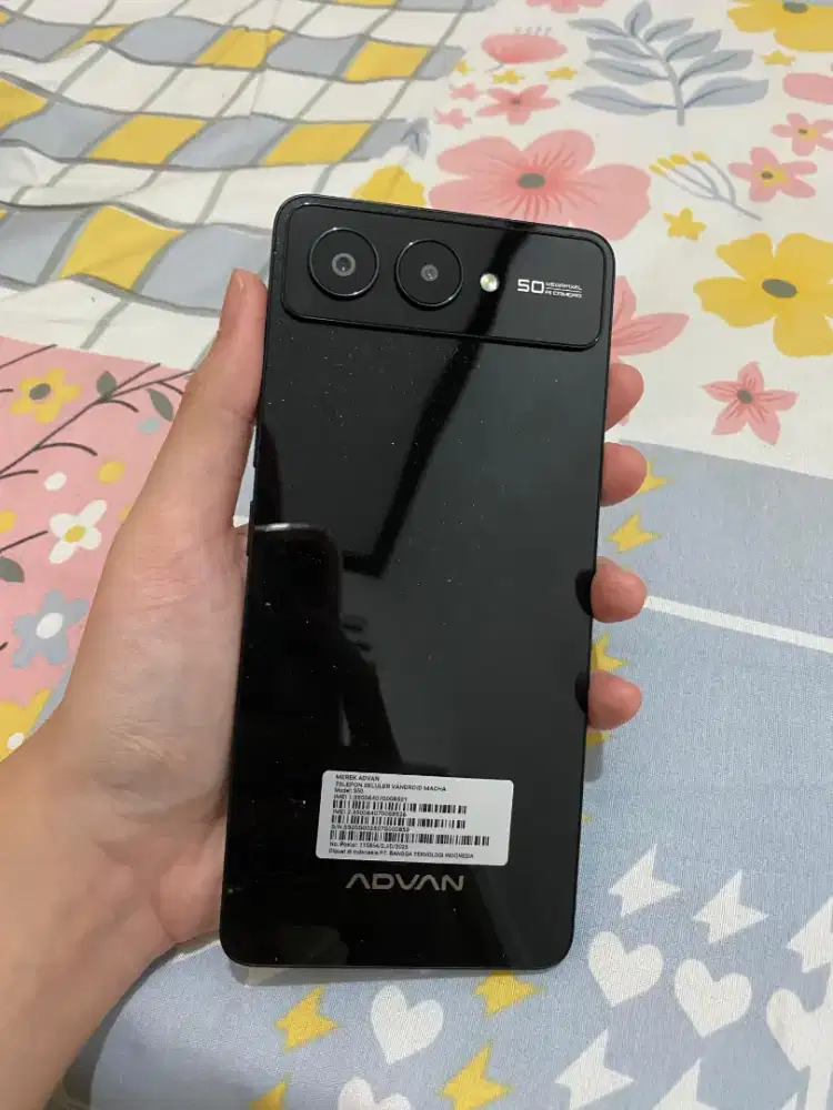 [urgent] ADVAN Macha - 256 gb