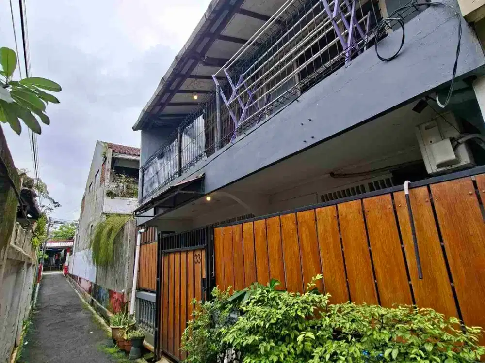 Rumah Strategis Nyaman Dekat Pusat Kota di Jalan Abesin Bogor