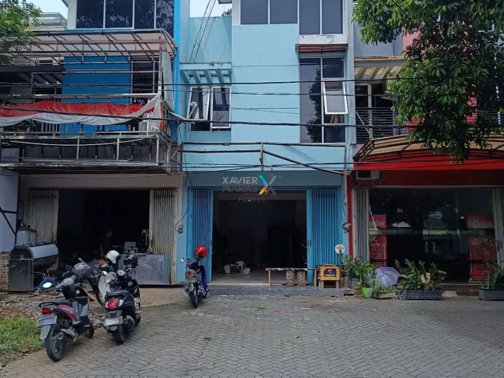 Dijual Ruko 3 Lantai Plus Mezzanine Dekat Jalan Kawi, Klojen Malang