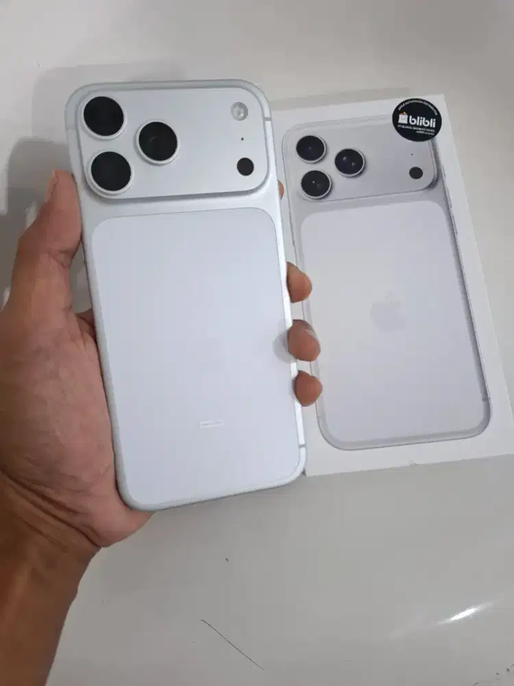 iPhone 17 promax 256gb iBox Blibli silver like new