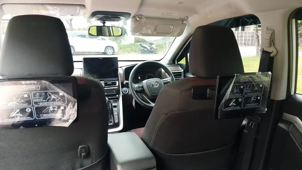 Toyota Kijang Innova 2023 Bensin