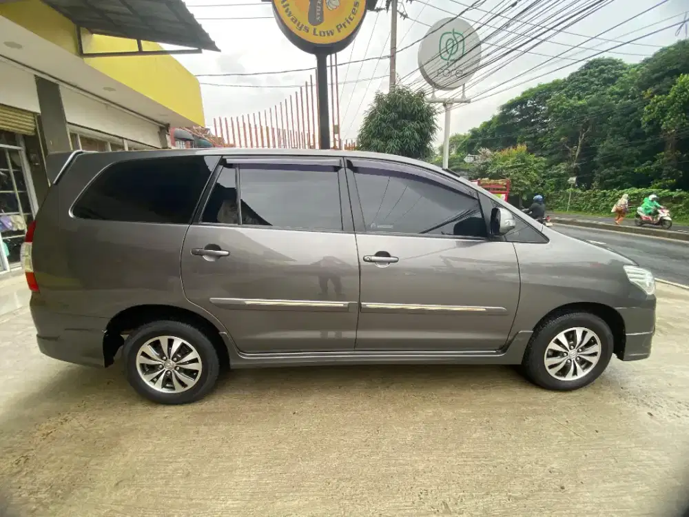 Innova G AT 2.0 Luxury