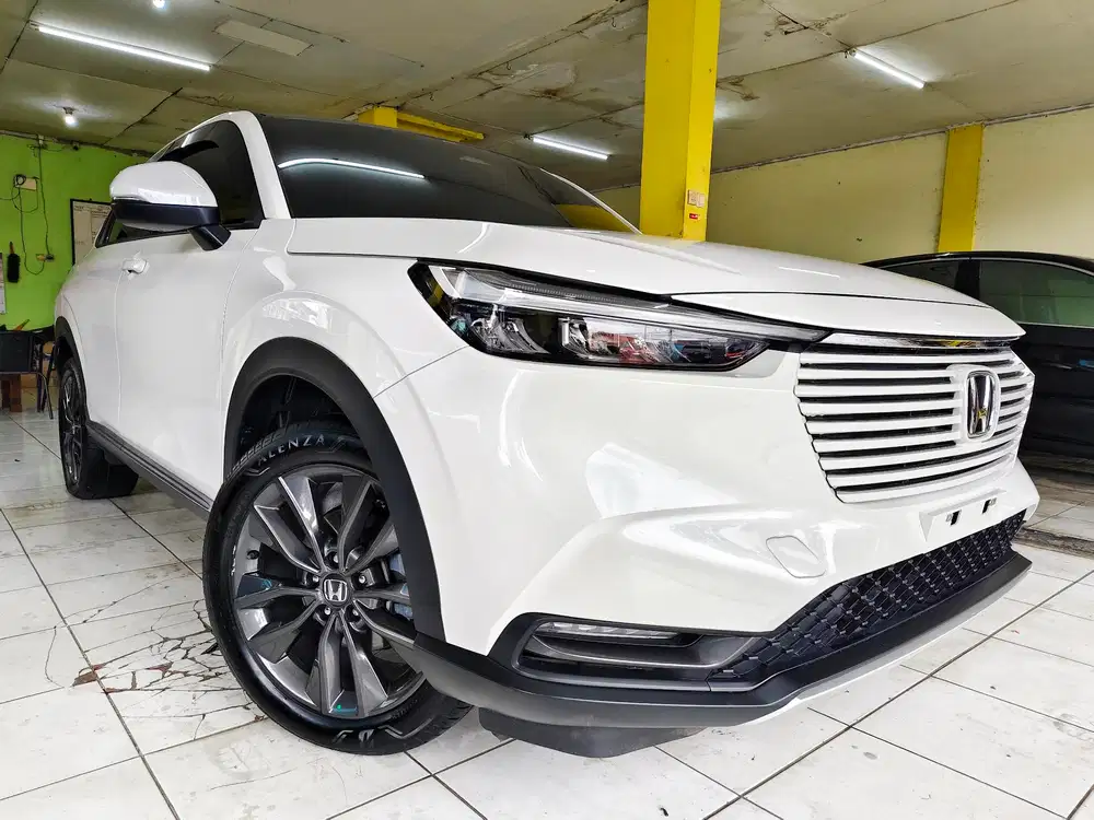 LOW KM 15RB..! HONDA HRV SE PANORAMIC AT 2023 MATIC HS SENSING RS 2024