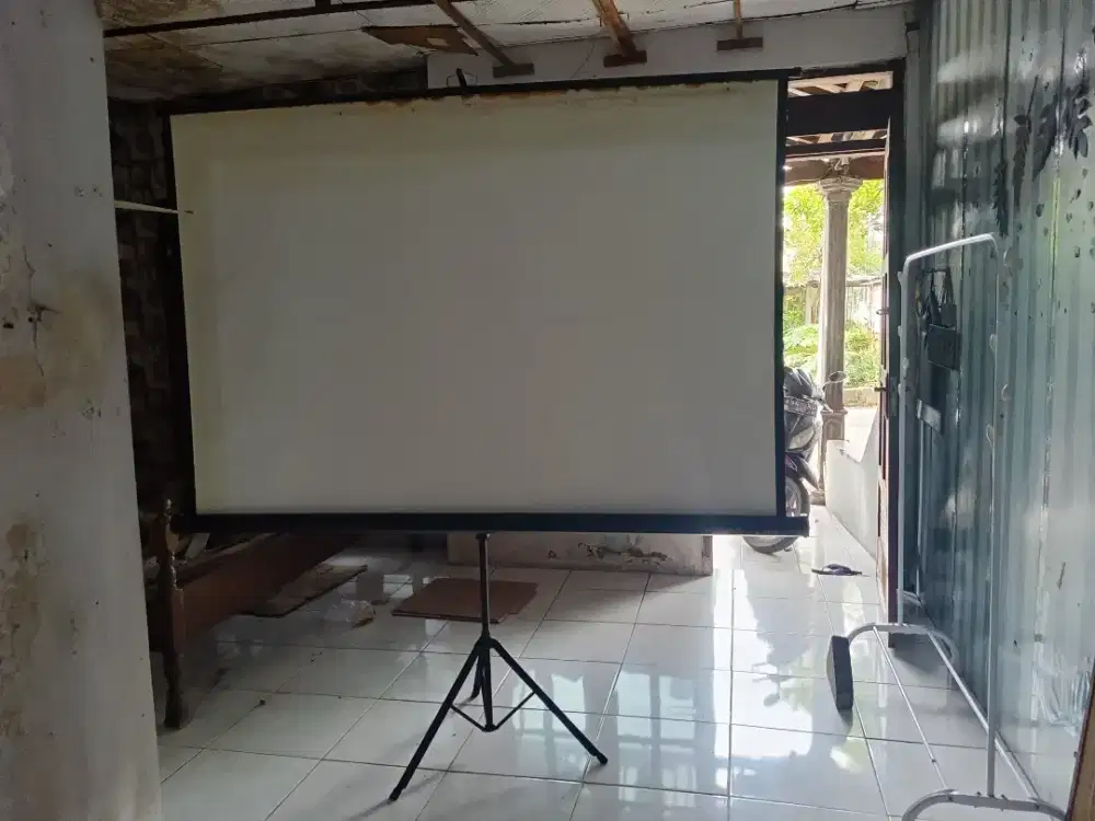 Screen Proyector+ Tripod